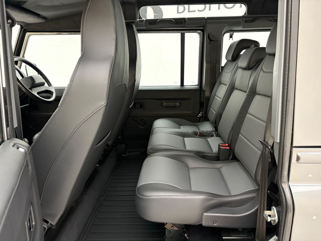 2015 Land Rover Defender