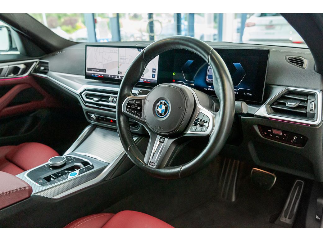 2024 BMW i4