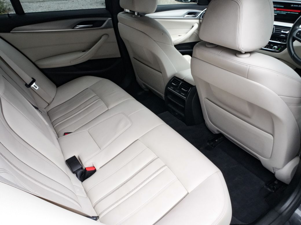 2018 BMW 5 Series
