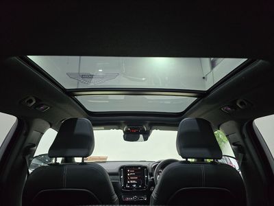 2022 Volvo XC40