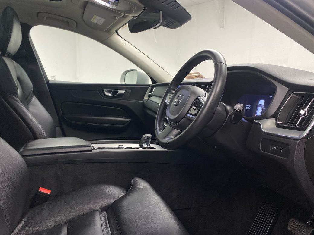 2023 Volvo XC60