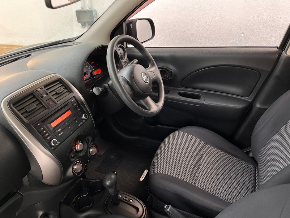 2016 Nissan March