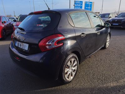 2015 Peugeot 208