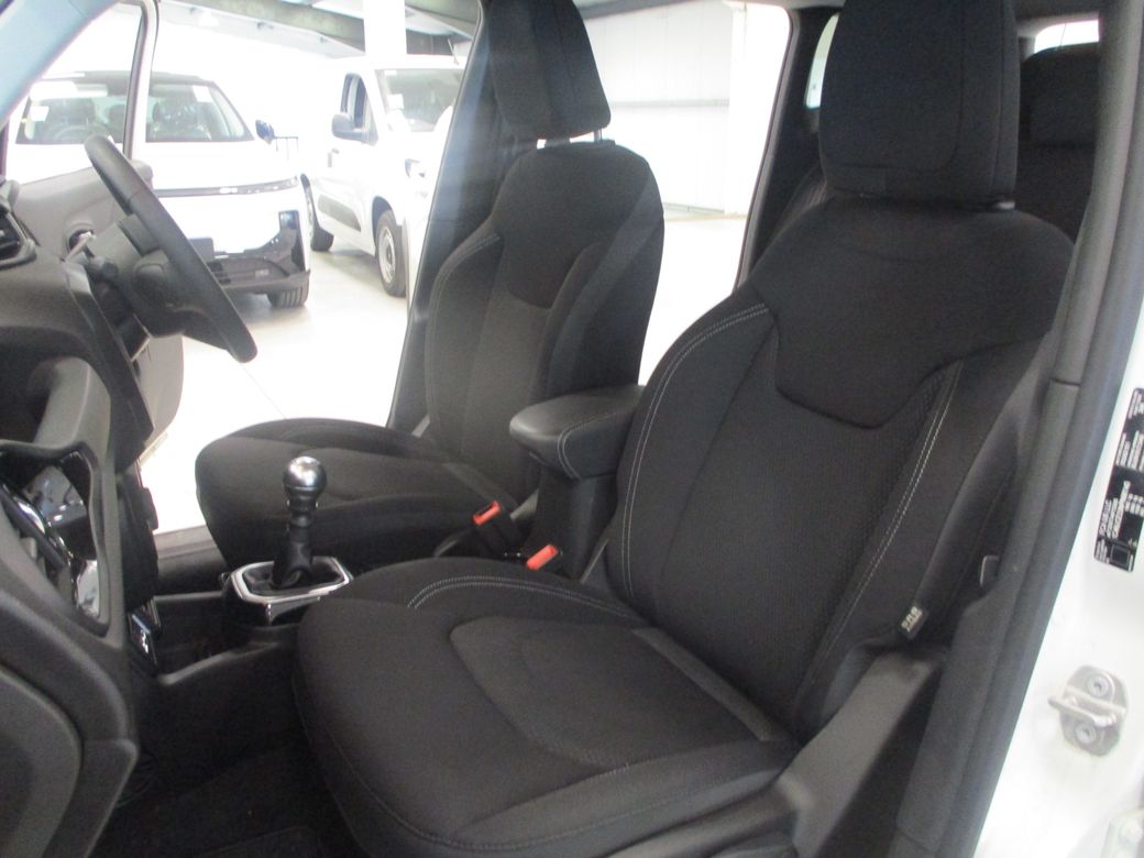 2023 Jeep Renegade
