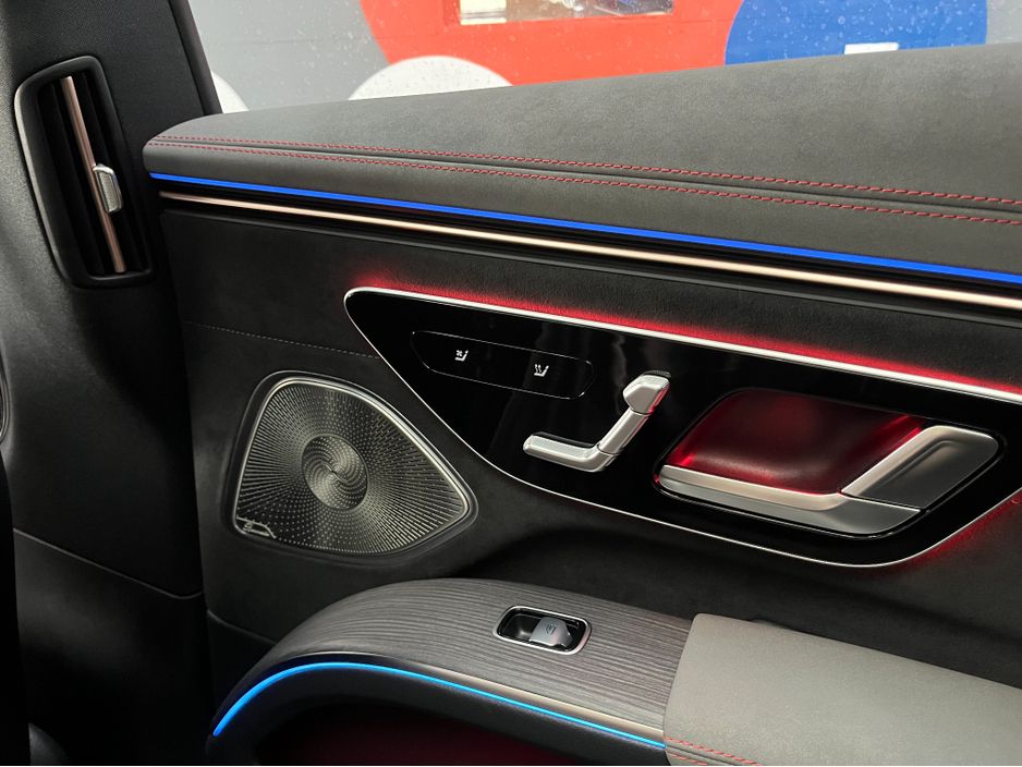 2023 Mercedes-Benz EQS