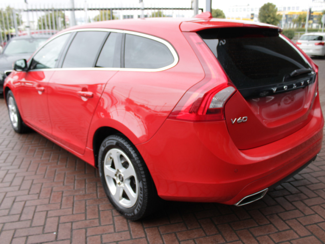 2018 Volvo V60