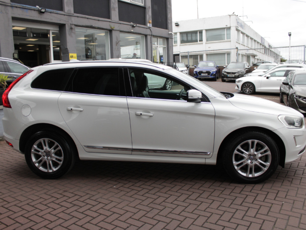 2016 Volvo XC60