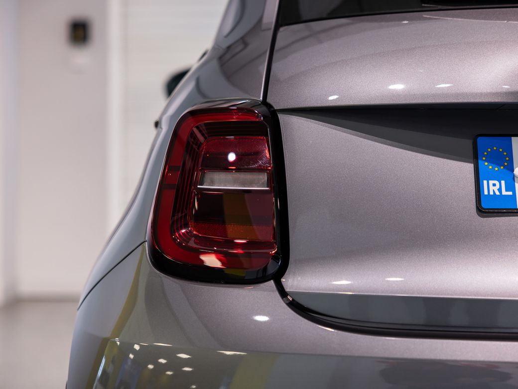 2025 Fiat 500e