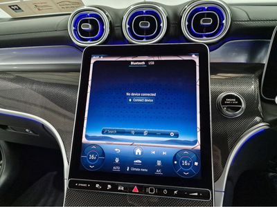 2024 Mercedes-Benz GLC Class