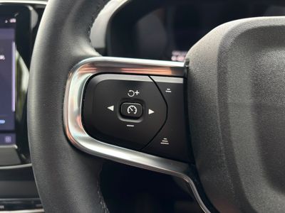 2023 Volvo C40