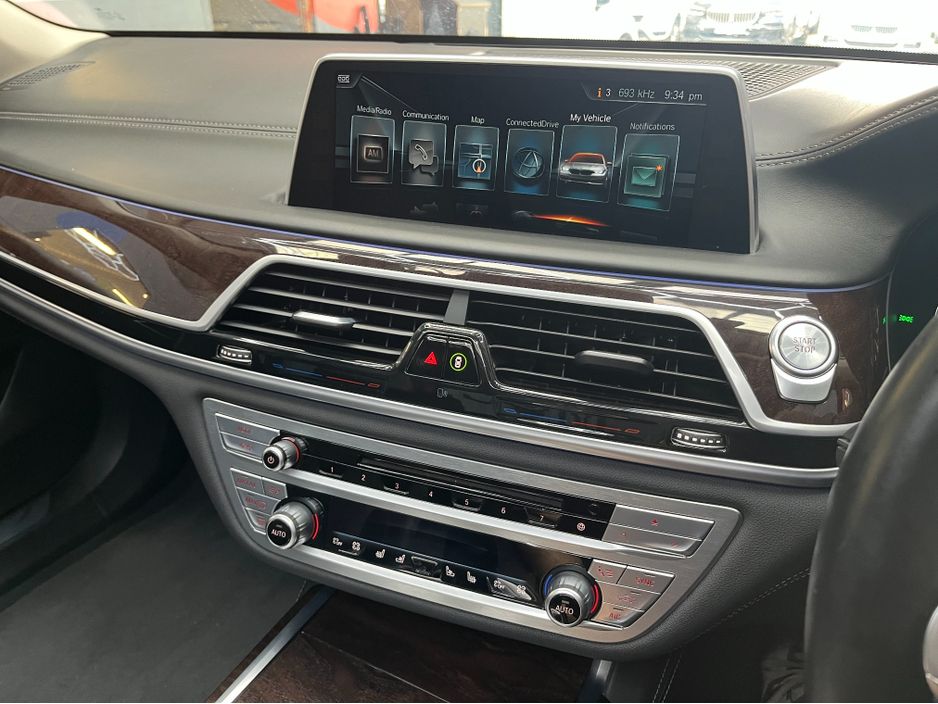 2016 BMW 7 Series