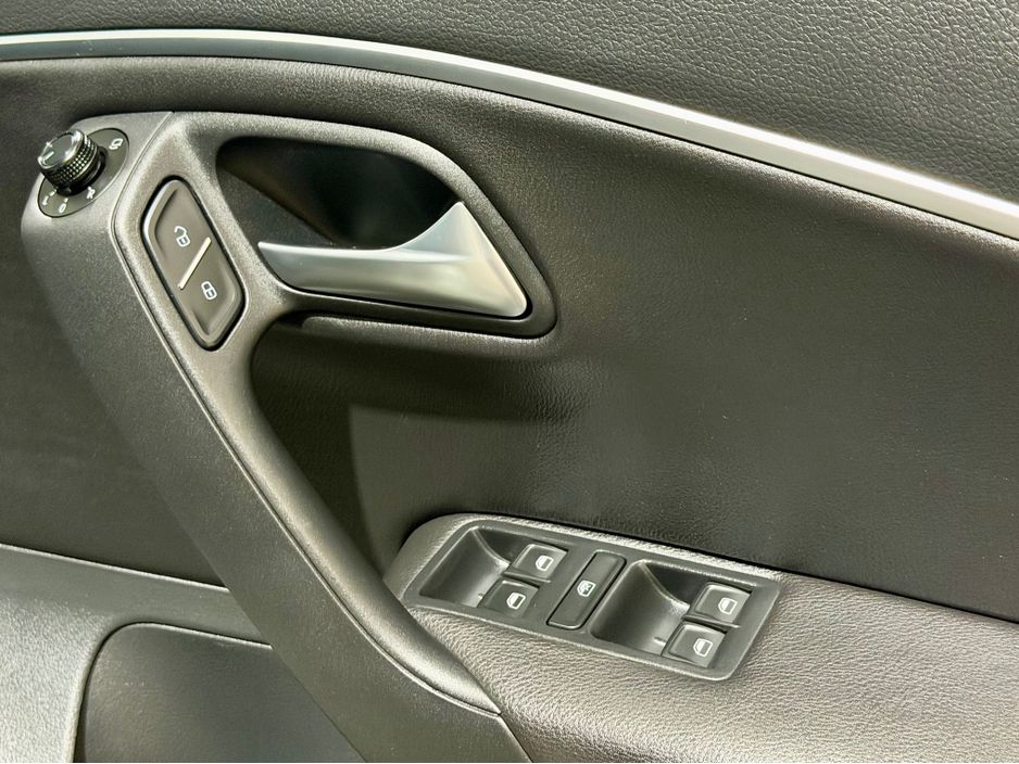 2017 Volkswagen Polo