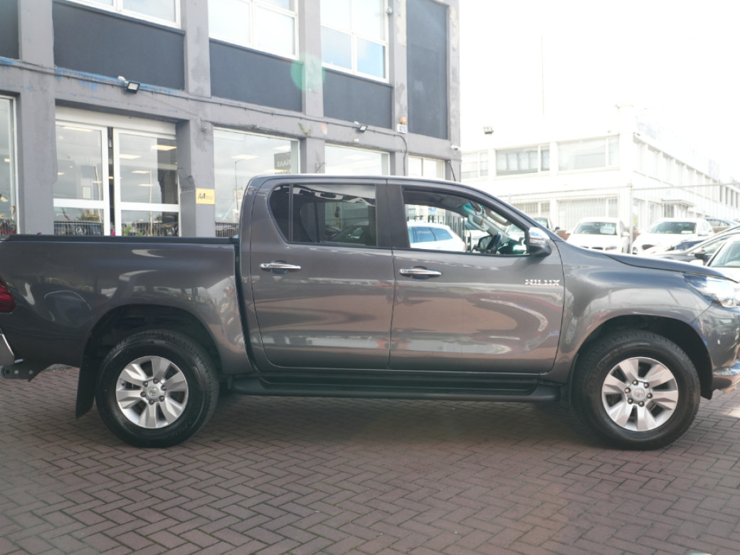 2020 Toyota Hilux