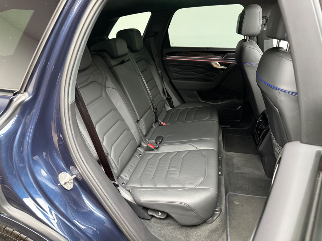2024 Volkswagen Touareg