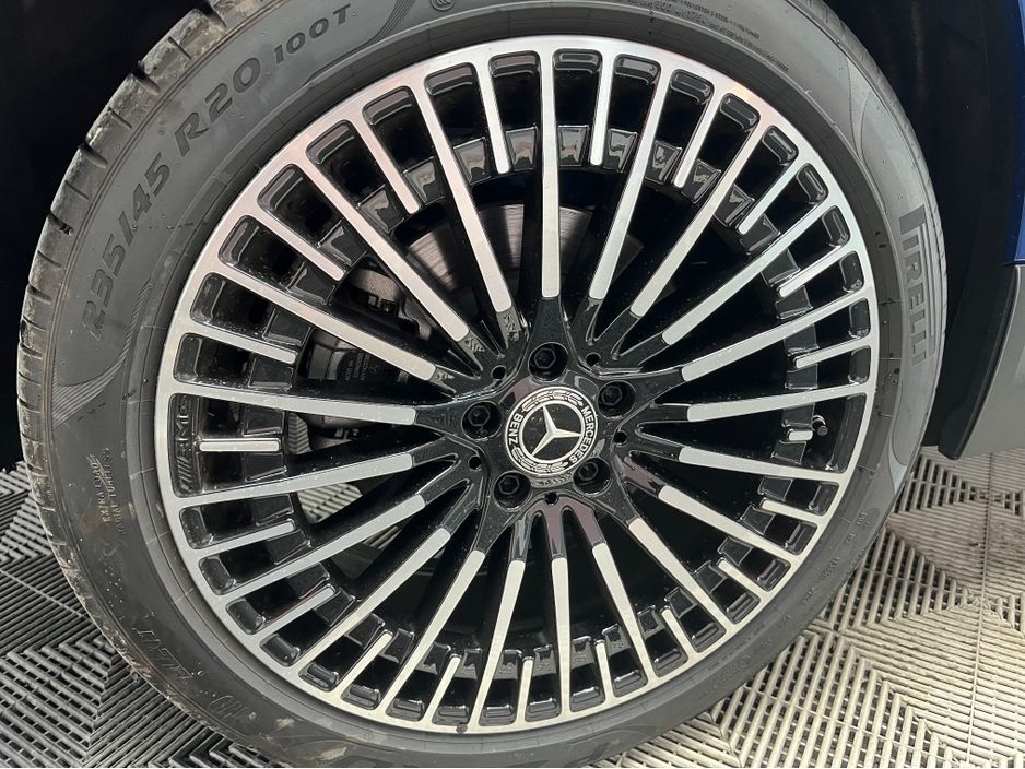 2025 Mercedes-Benz EQA