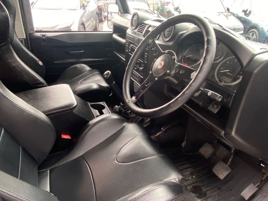 2011 Land Rover Defender