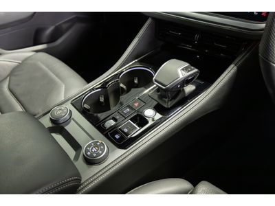 2025 Volkswagen Touareg