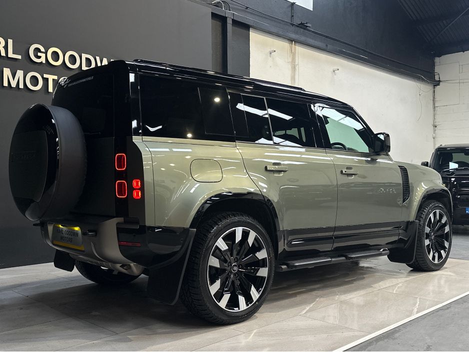 2025 Land Rover Defender