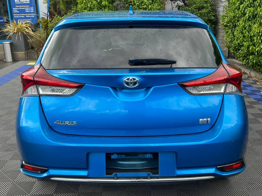 2017 Toyota Auris