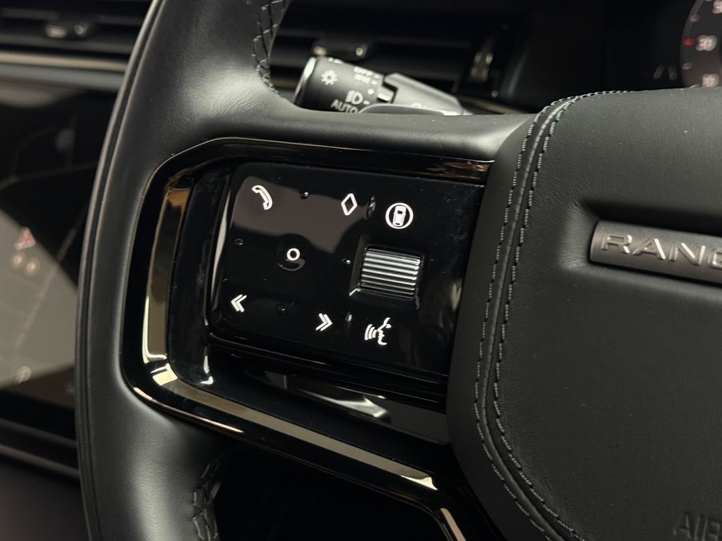 2026 Land Rover Range Rover Evoque