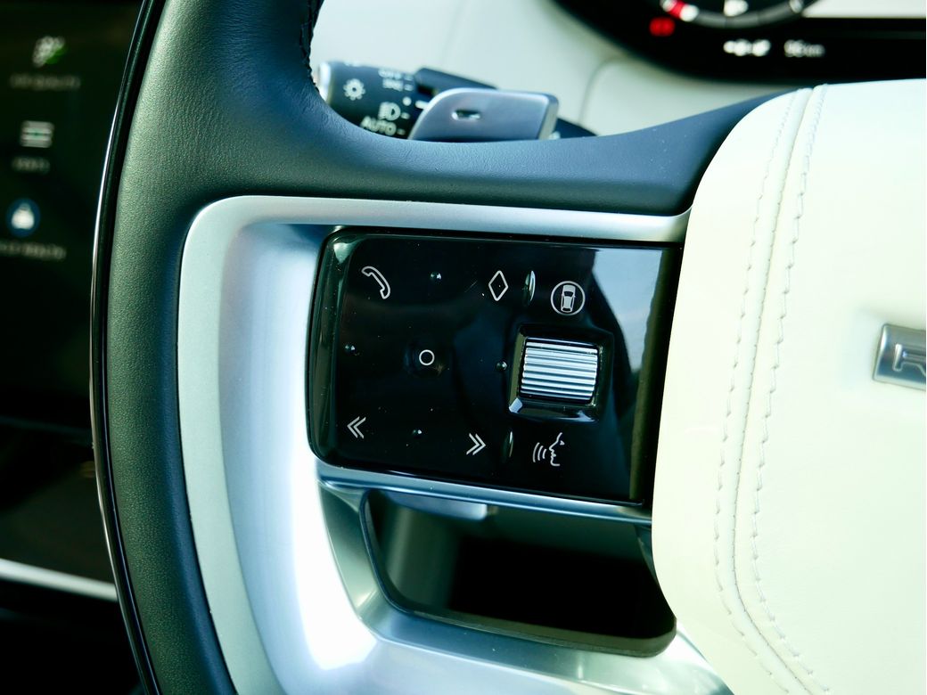 2025 Land Rover Range Rover