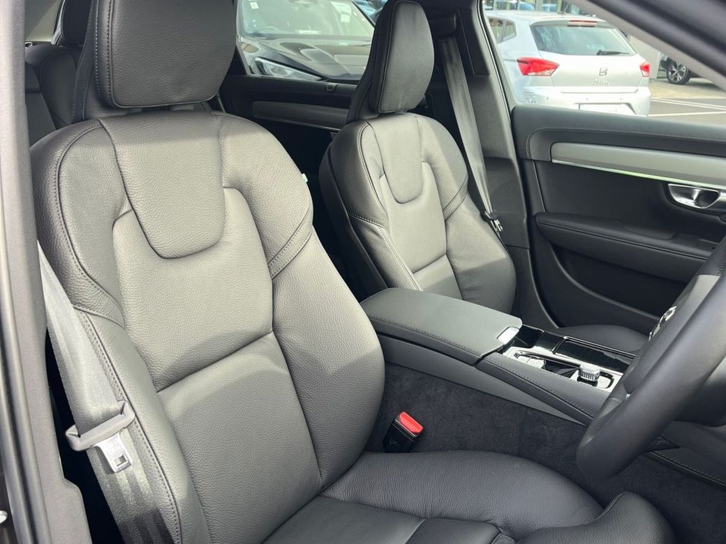 2026 Volvo V90
