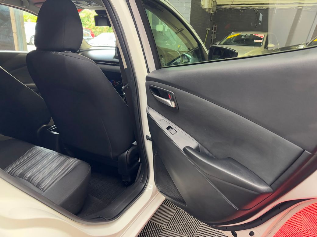 2017 Mazda Demio