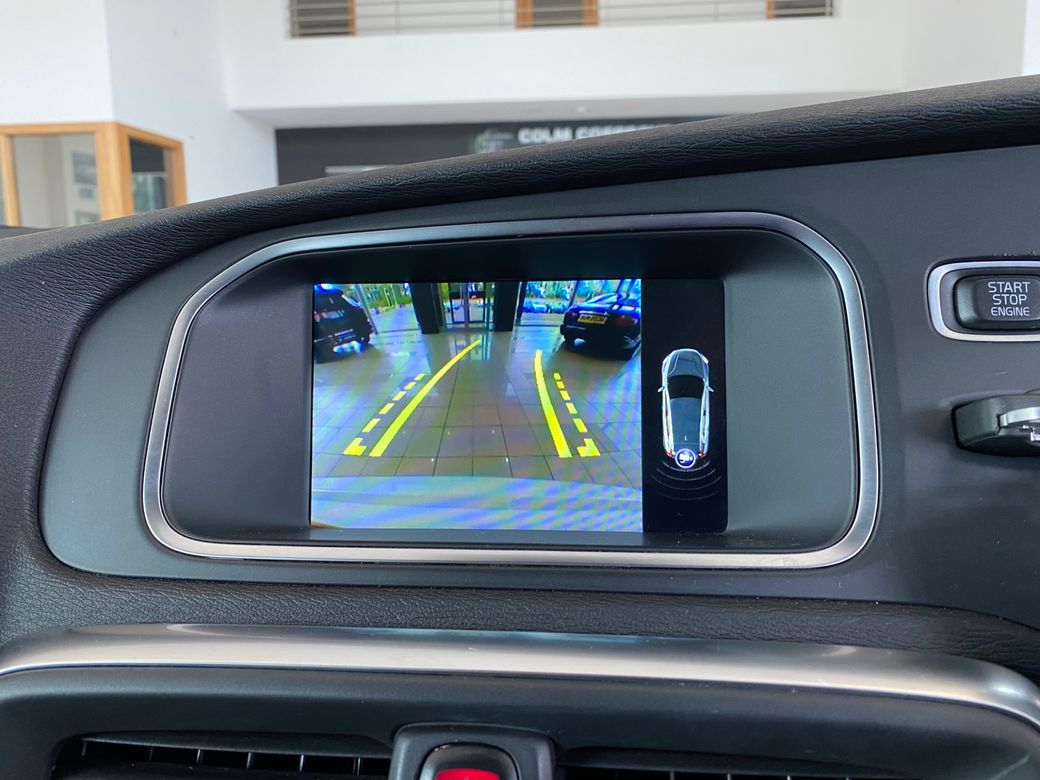 2015 Volvo V40