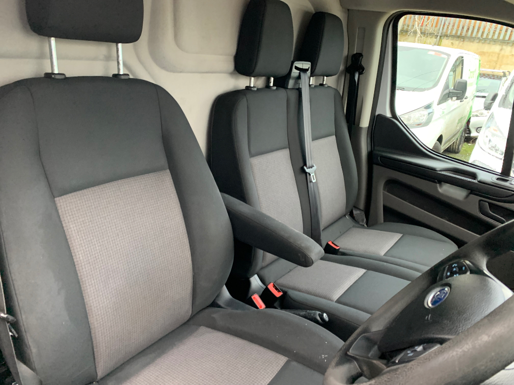 2020 Ford Transit Custom