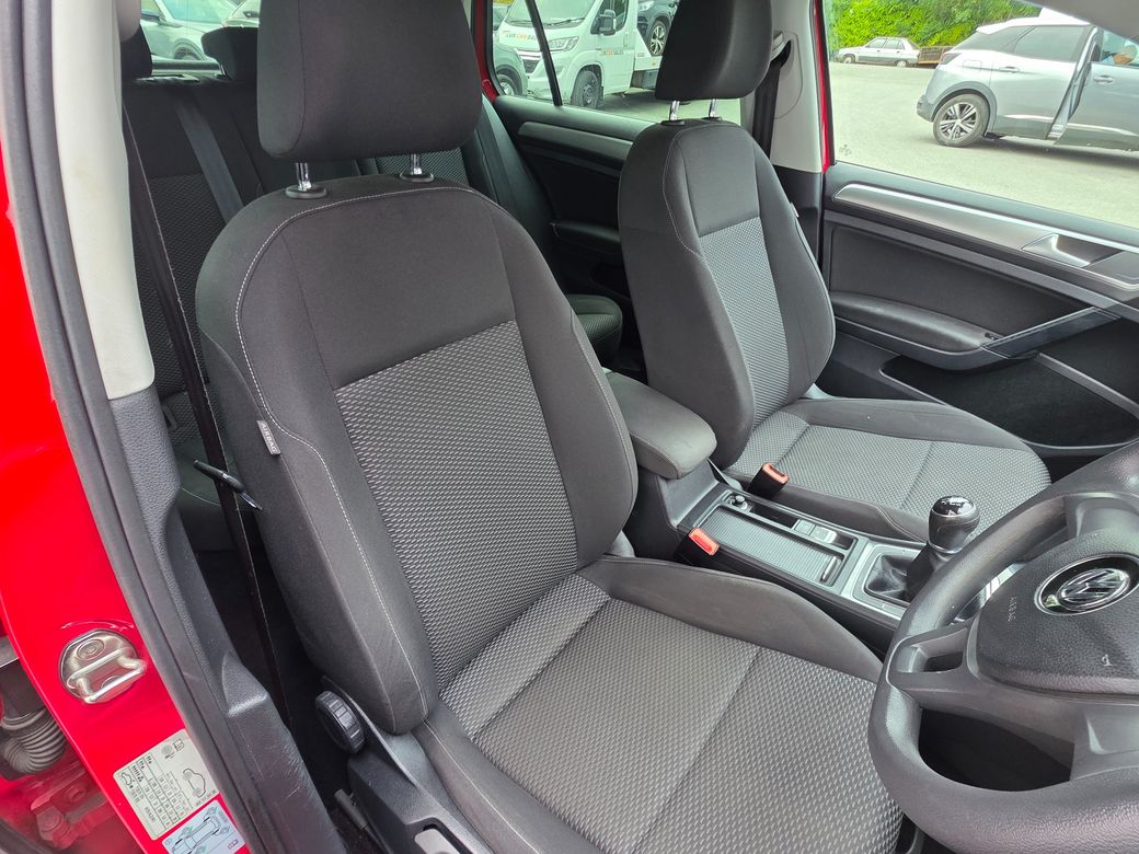 2017 Volkswagen Golf