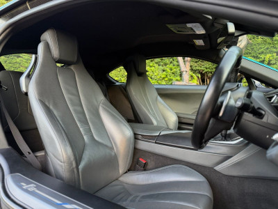 2017 BMW i8
