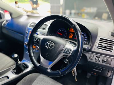 2012 Toyota Avensis