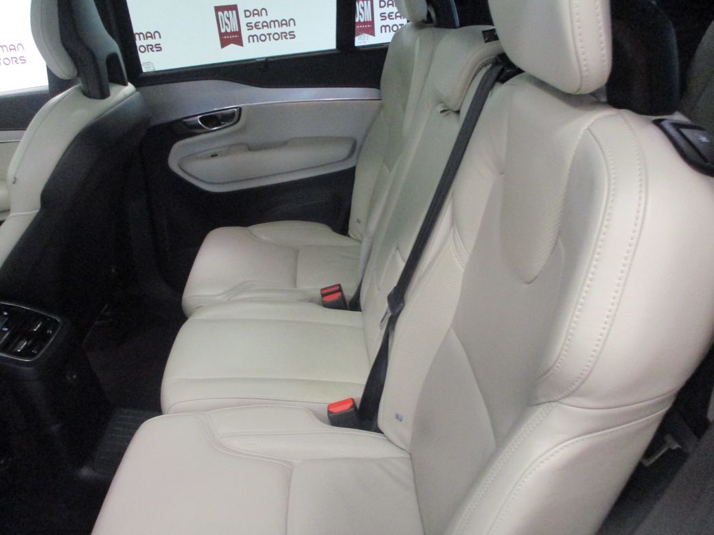 2021 Volvo XC90