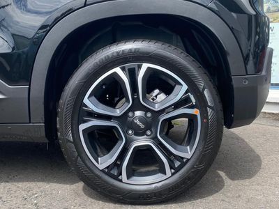 2025 Jeep Avenger