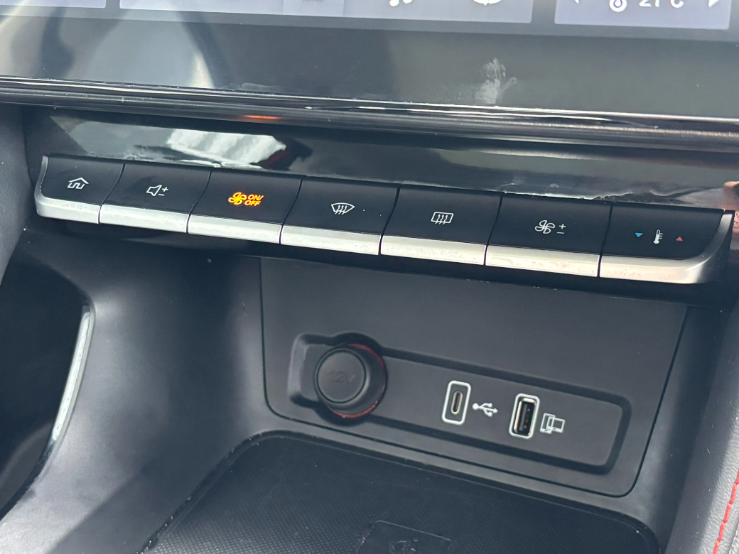 2022 MG ZS