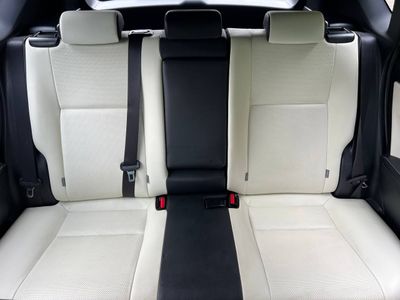 2017 Toyota Auris