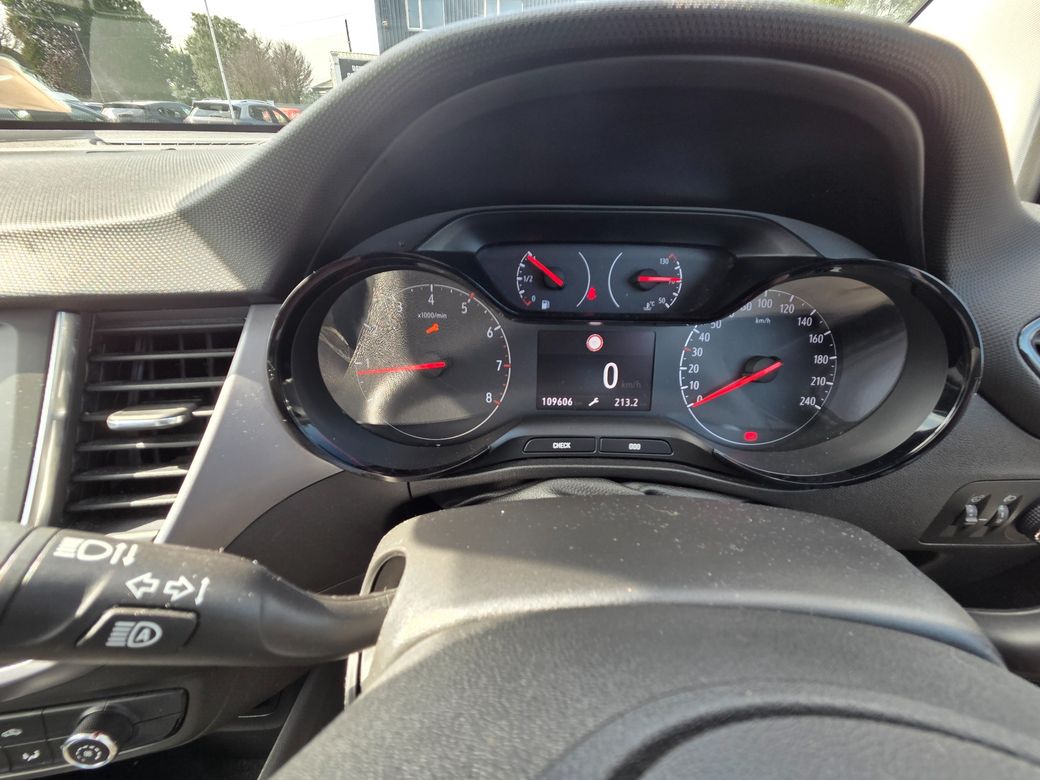 2022 Opel Crossland
