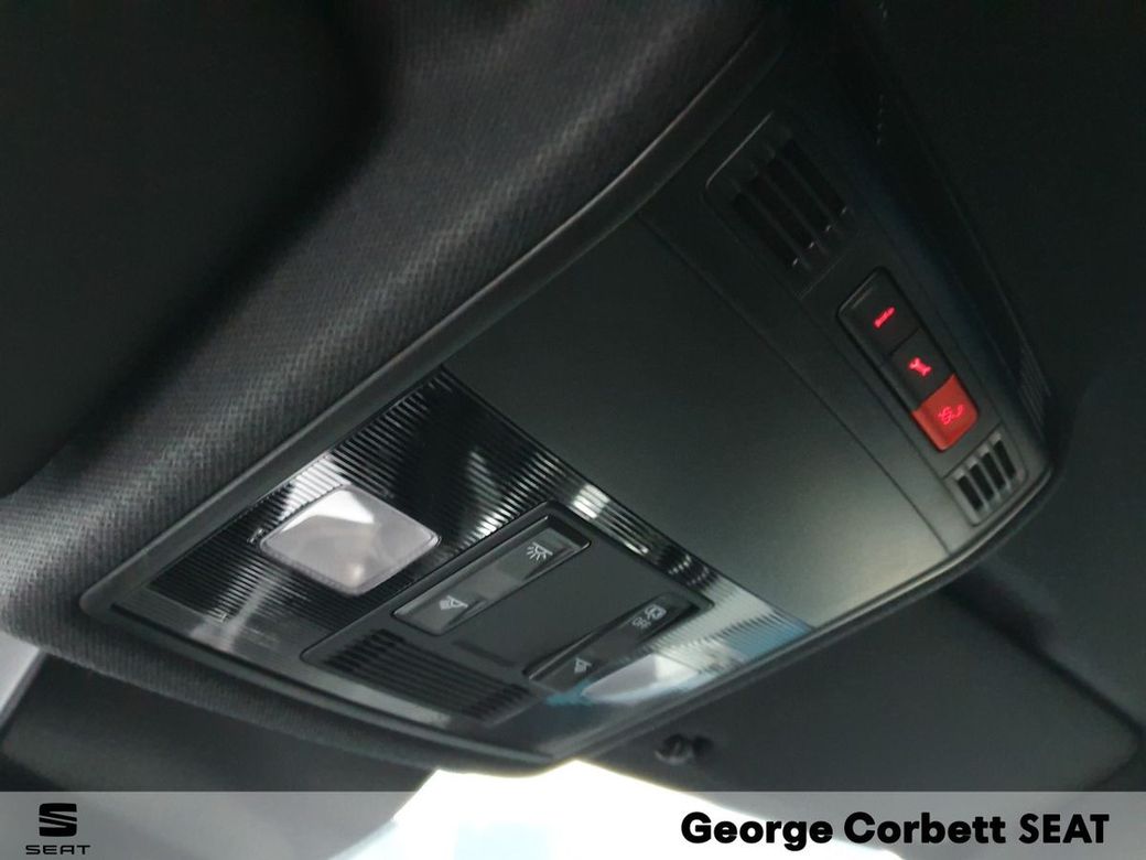 2025 SEAT Leon