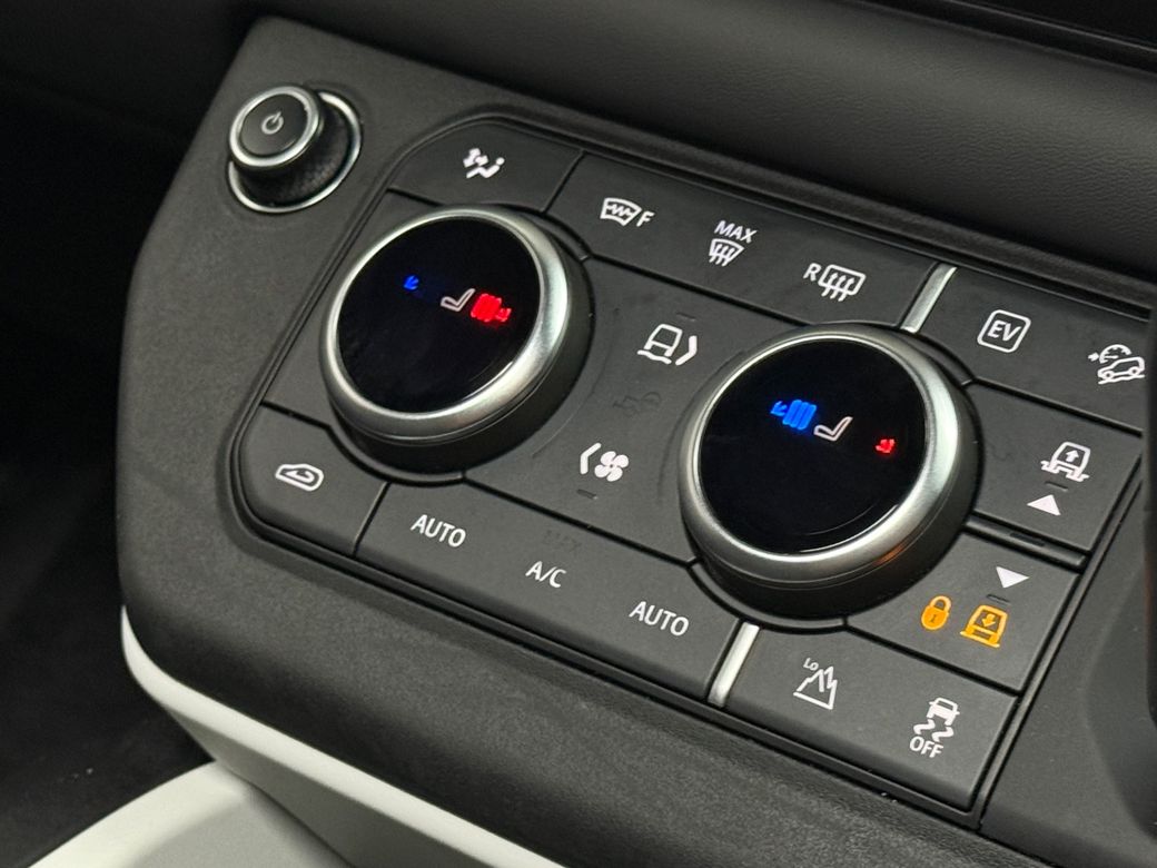 2025 Land Rover Defender