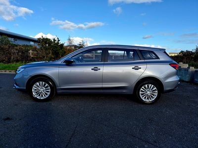 2022 MG 5