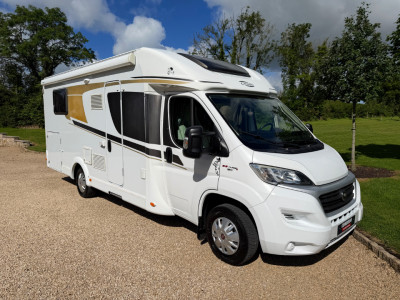 2018 CARADO  T449 LOW PROFILE L.H.D AUTO 