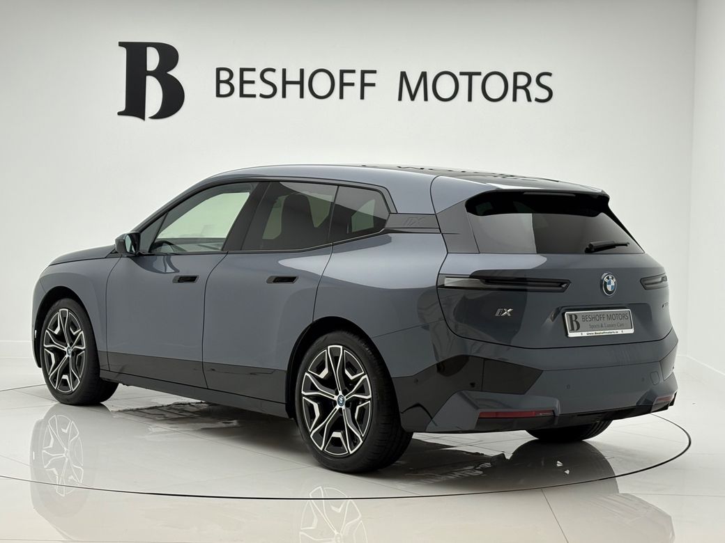 2024 BMW iX