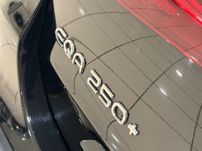 2025 Mercedes-Benz EQA