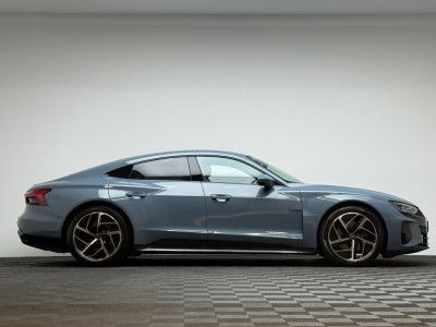 2024 Audi e-tron GT