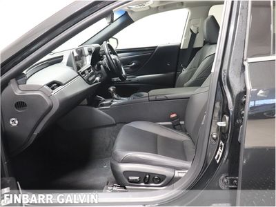 2023 Lexus ES 300h