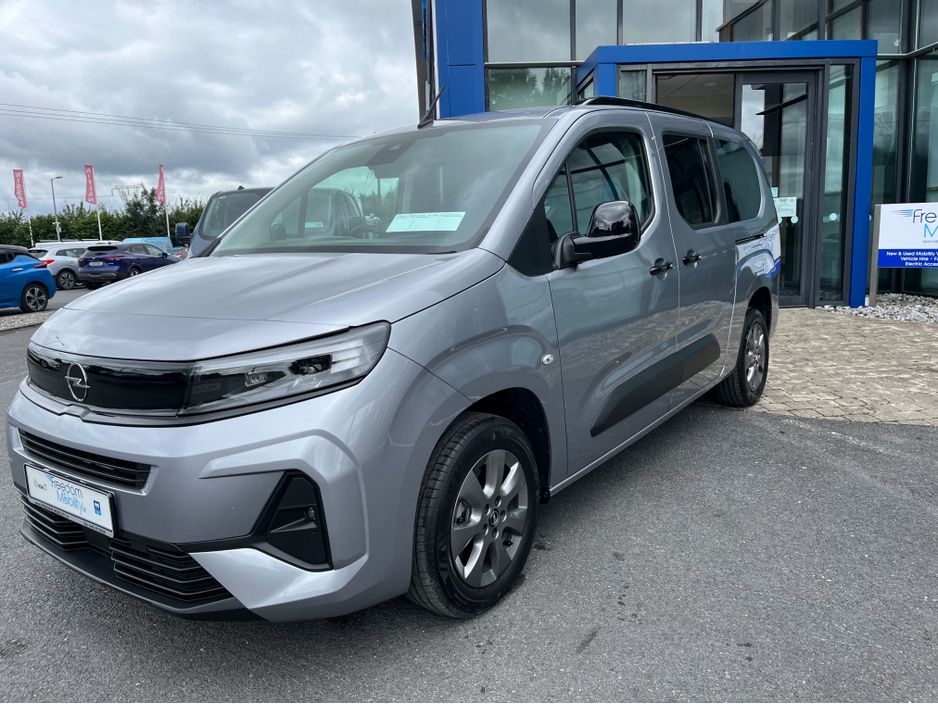 2025 Opel Combo Life