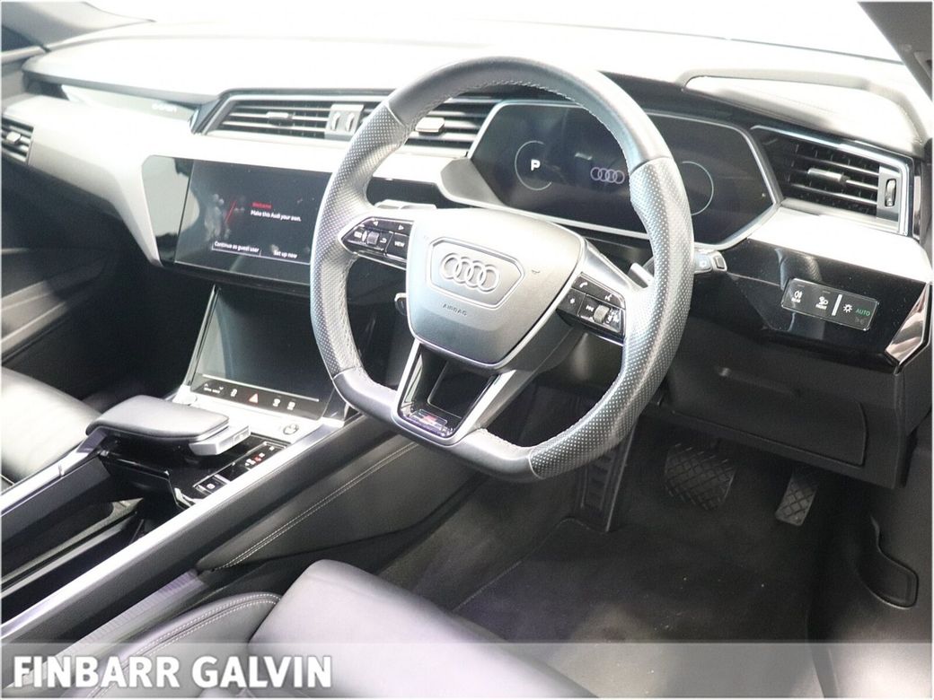 2022 Audi e-tron