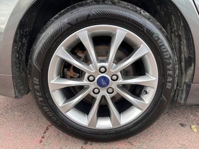 2021 Ford Mondeo