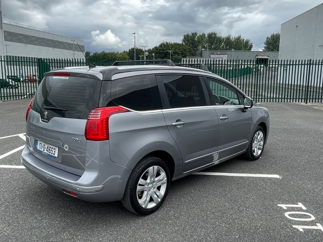 2017 Peugeot 5008