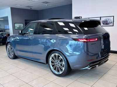 2025 Land Rover Range Rover Sport